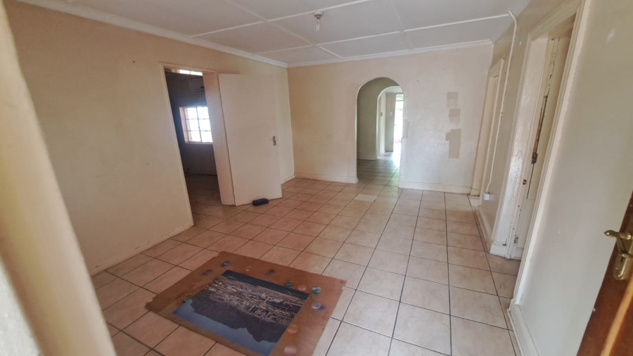 3 Bedroom Property for Sale in Olifantshoek Northern Cape